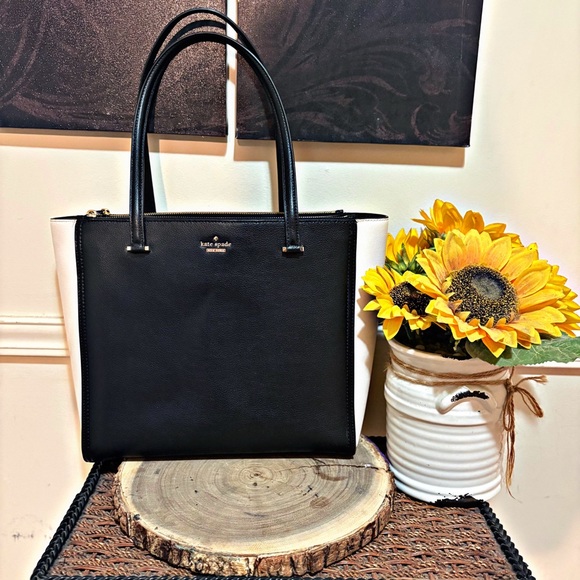 Kate Spade Black and White Leather Tote - Picture 1 of 2